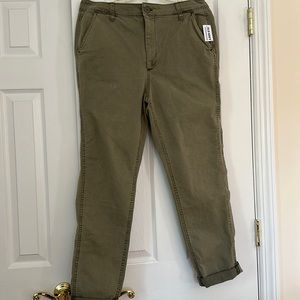 Woman, High Rise Khakis